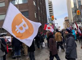 CANADA VREA SA BLOCHEZE DONATIILE CRIPTO PENTRU "CONVOIUL LIBERTATII” - Tranzactiile cu criptomonede, aspru reglementate prin legislatia antiterorista