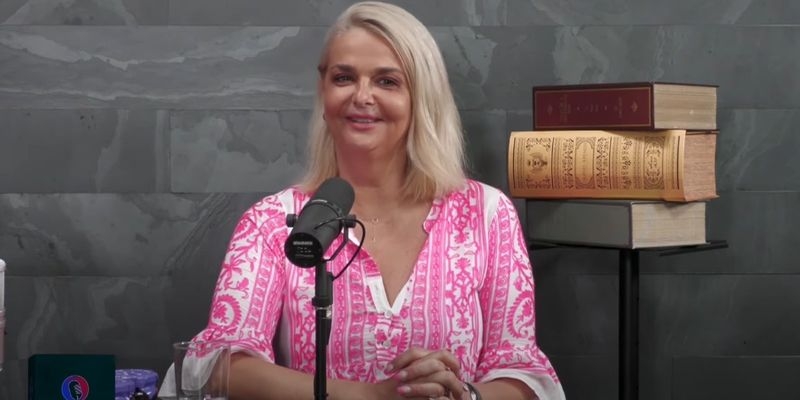 Dupa 34 de ani la TVR, Iuliana Marciuc dezvaluie daca are salariul mai mare decat al Andreei Esca