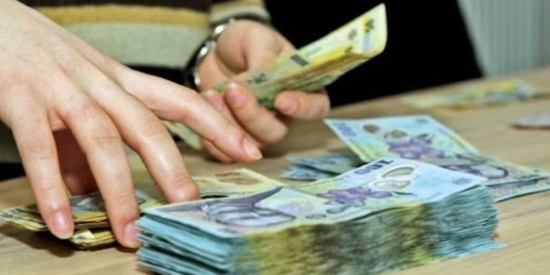 Inghetarea salariilor bugetarilor: draftul “ordonantei trenulet” (Document)